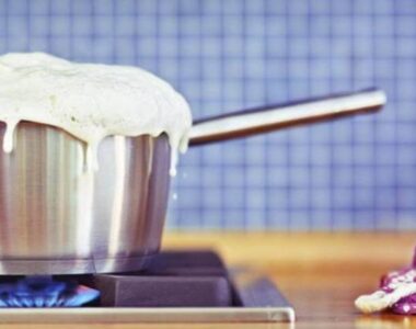 Mleko kipi iz šerpe