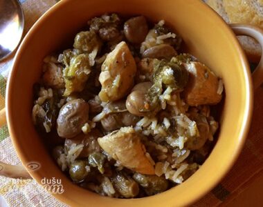 Varivo sa piletinom, prokeljom i bobom