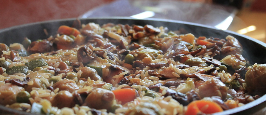 sastojci za kinesku hranu u tiganju