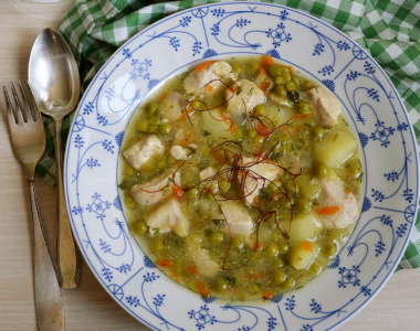 Mladi grašak sa piletinom