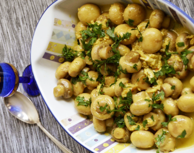 Šampinjoni sa bri sirom