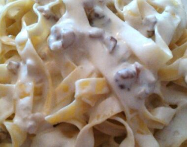 Taljatele s gorgonzolom i orasima