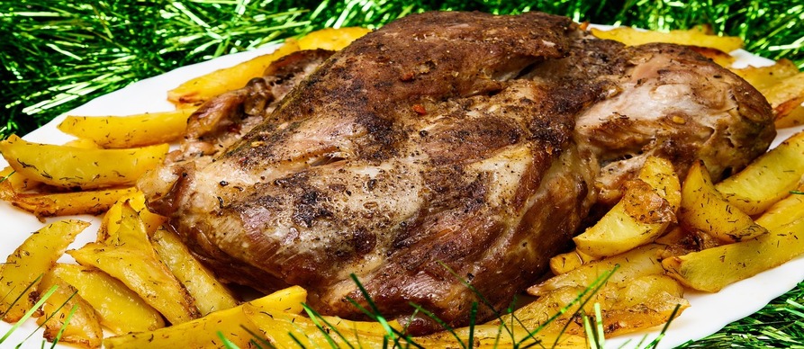 Pečeno meso iz rerne