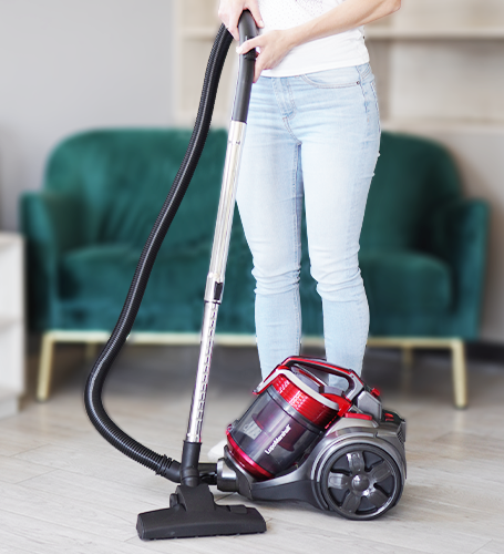 Usisivač sa posudom LM 1336